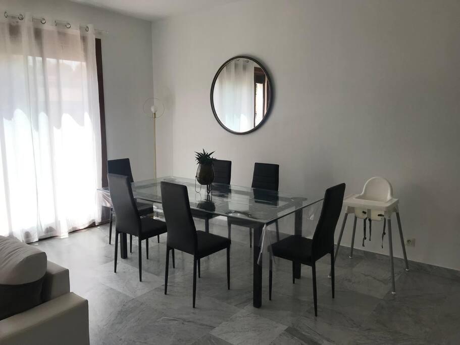 Haut De Maison Entierement Renove Avec Garage Carnoux-en-Provence Екстериор снимка