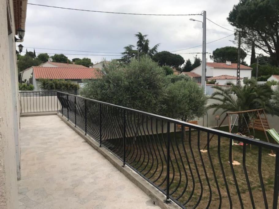 Haut De Maison Entierement Renove Avec Garage Carnoux-en-Provence Екстериор снимка