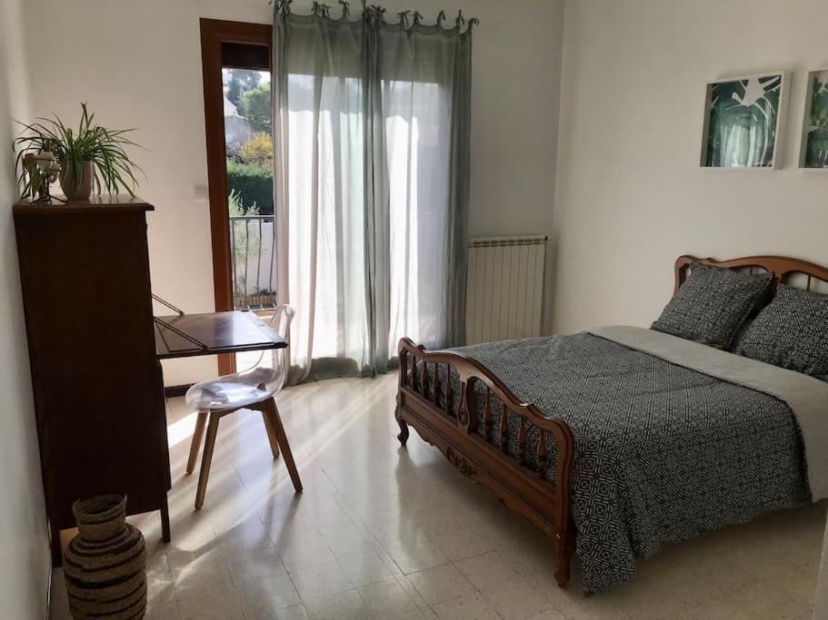 Haut De Maison Entierement Renove Avec Garage Carnoux-en-Provence Екстериор снимка